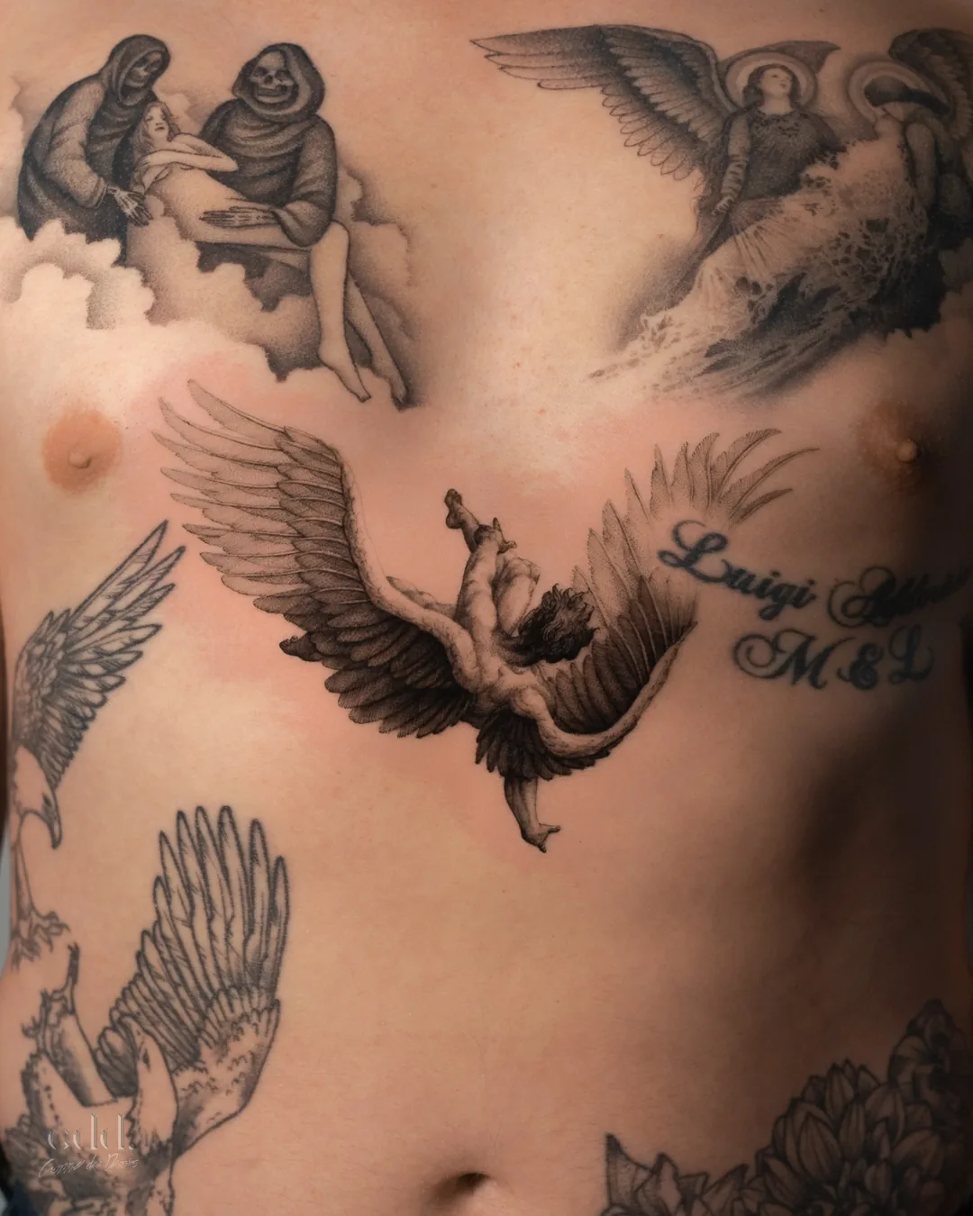 Cherubs and angels, chest · tatouage par Comme des Dessins, tatoueur à Montréal · cddtattoo.com · Instagram @comme.des.dessins