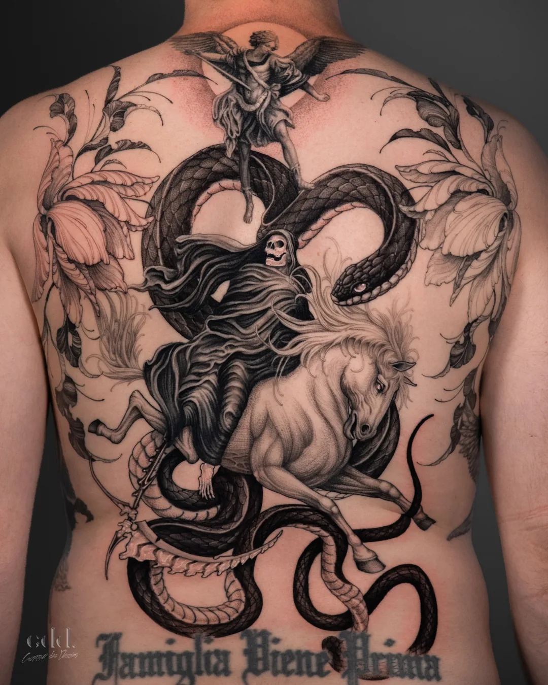 Reaper on horseback, full back · tatouage par Comme des Dessins, tatoueur à Montréal · cddtattoo.com · Instagram @comme.des.dessins