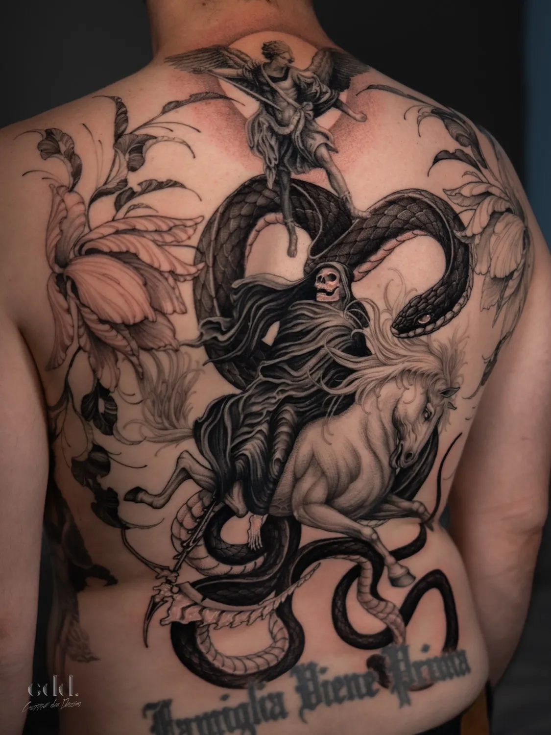 Serpent back piece